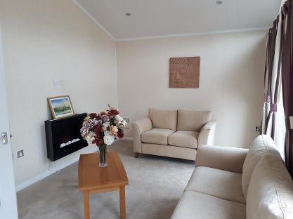 three bed sited lodge near York