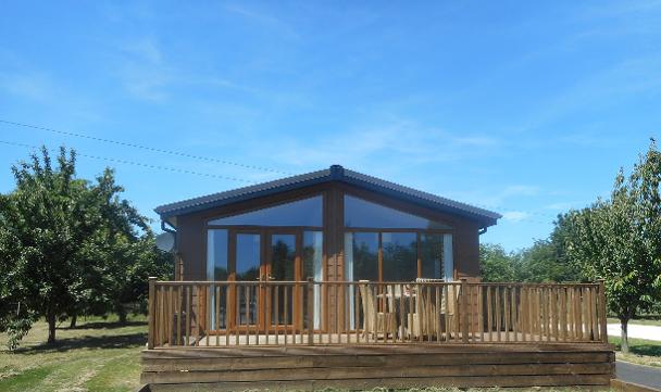 Two bed Lodge for sale near York,